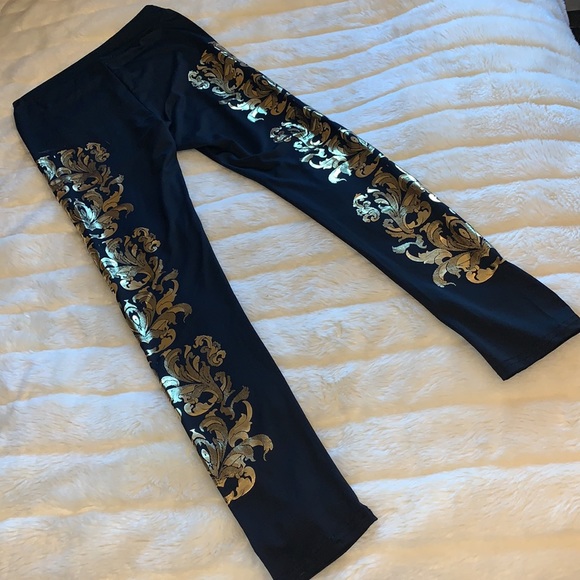 Y2k gold metallic foil filigree black leggings skinny pants M - Picture 2 of 13